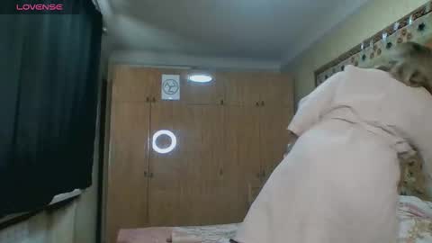 AnnaXLovers online show from 14, 9, 2025