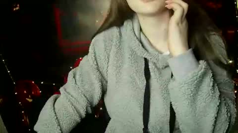 Bella online show from 15, 10, 2025