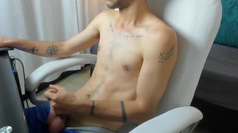 anndrass_ online show from 31, 1, 2025