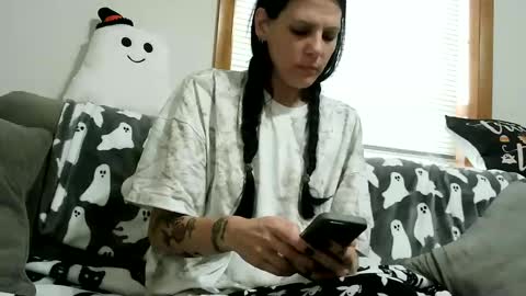 anne online show from 22, 9, 2025