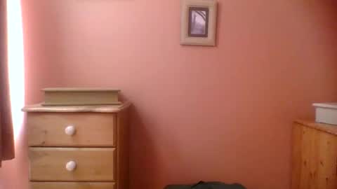 Snapshot of annecharlie chatting on 8, 11, 2025 annecharlie online show from 8, 11, 2025