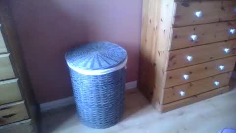 Snapshot of annecharlie chatting on 12, 11, 2025 annecharlie online show from 12, 11, 2025