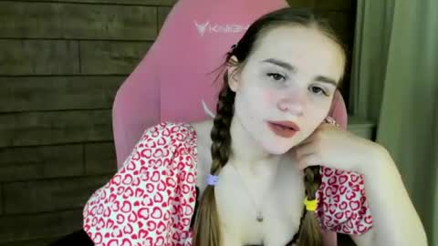 AnnetBennette online show from 13, 7, 2026