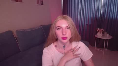 Snapshot of annetenet chatting on 21, 9, 2025 Annet online show from 21, 9, 2025