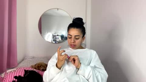 anngela online show from 5, 11, 2025