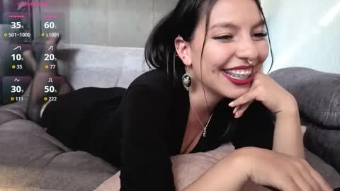 Anni online show from 15, 12, 2025