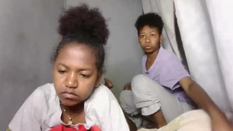 Snapshot of annick98 chatting on 23, 2, 2026 annick98 online show from 23, 2, 2026