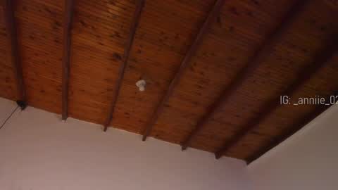 annie_barozzi online show from 13, 1, 2025