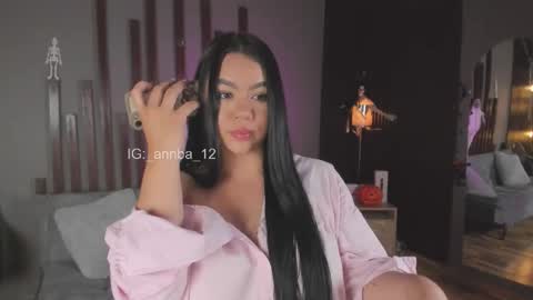 annie_barozzi online show from 17, 10, 2025