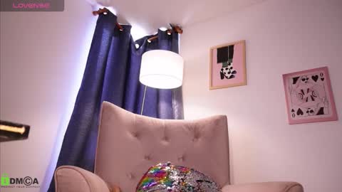 Snapshot of annie_es chatting on 9, 2, 2026 Annie online show from 9, 2, 2026