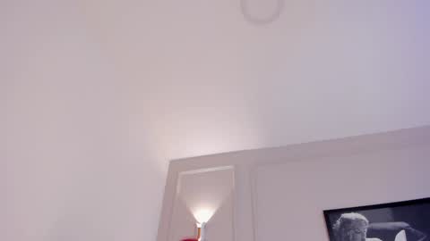 Snapshot of anniemartinezz chatting on 8, 2, 2025 Annie online show from 8, 2, 2025