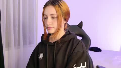 Annie online show from 8, 4, 2026