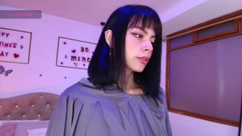 Annie online show from 3, 3, 2025