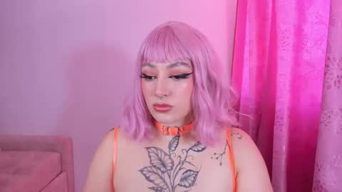 Snapshot of annika_03 chatting on 5, 10, 2025 Gise. online show from 5, 10, 2025