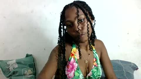 annistella online show from 25, 6, 2026