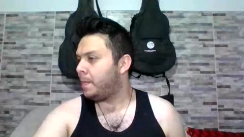 lion kennedy independent model moderator online show from 28, 4, 2026
