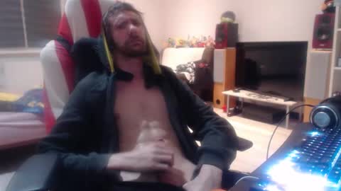 LoyalDog online show from 17, 4, 2026