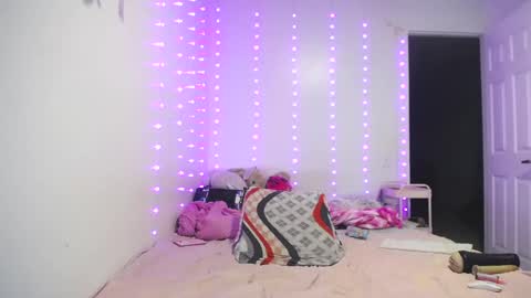  INDEPENDENT MODEL next srteam 240624 online show from 30, 12, 2024