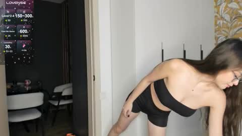 Snapshot of anny_leps chatting on 12, 9, 2025 anny_leps online show from 12, 9, 2025