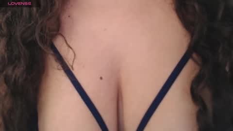 Anny  online show from 4, 1, 2025