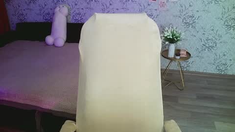 Annie online show from 24, 1, 2025