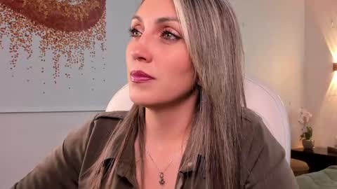 Anny online show from 24, 2, 2025