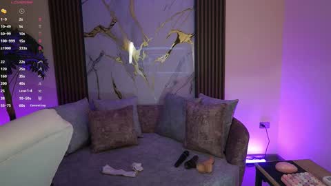 Ana online show from 4, 10, 2025