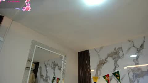 Snapshot of annyhathaway chatting on 25, 6, 2026 Anny online show from 25, 6, 2026
