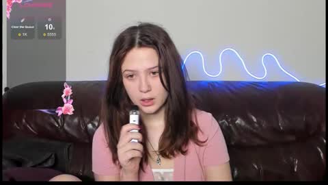 Anora online show from 19, 2, 2026