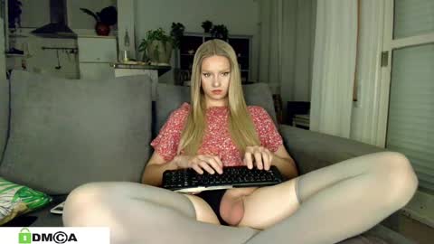 Sexy Ladybug online show from 23, 2, 2025