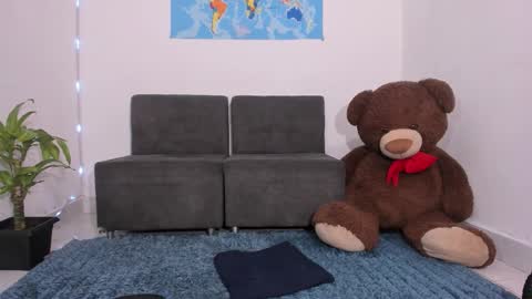 Snapshot of another_teo chatting on 17, 12, 2025 Jordan Mateo online show from 17, 12, 2025