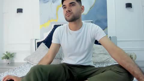 Snapshot of anthony_gray chatting on 24, 2, 2026 online show from 24, 2, 2026