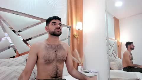 Snapshot of anthony_gray chatting on 3, 3, 2026 online show from 3, 3, 2026