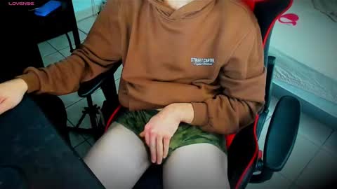 Anthony online show from 27, 10, 2025