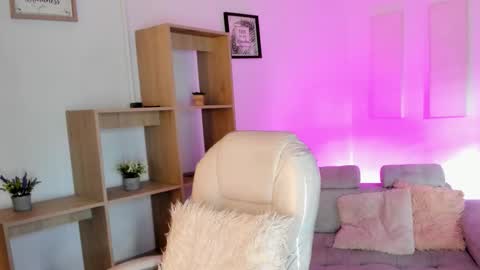 Antonella online show from 24, 9, 2025