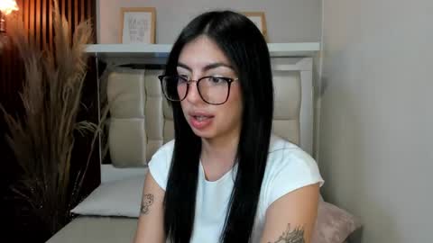 Antonella online show from 8, 2, 2025