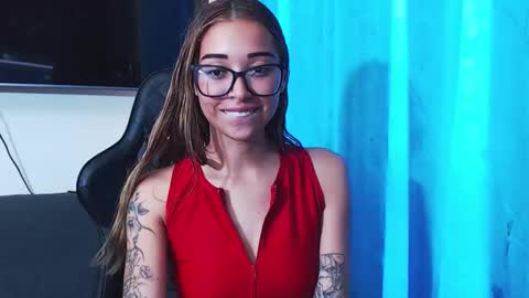 Snapshot of antonella_ponss chatting on 30, 10, 2025 antonella_ponss online show from 30, 10, 2025