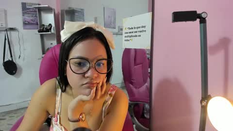 ANTONELLA online show from 18, 1, 2026