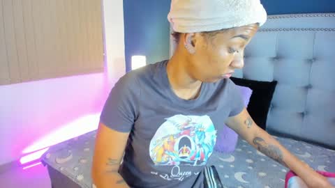 Sarah online show from 8, 12, 2024