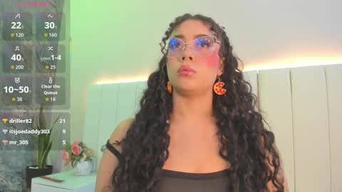 A N T O N E L L E  online show from 21, 3, 2026