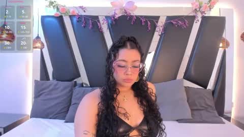 A N T O N E L L E  online show from 15, 4, 2026