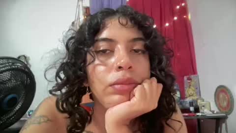 Antonia online show from 3, 12, 2025