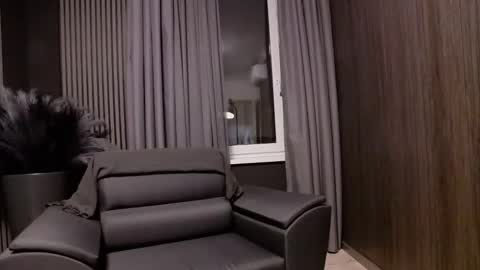 HI My name is Antonio online show from 21, 11, 2025