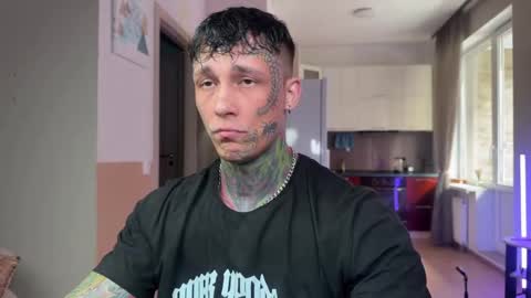 Tom online show from 5, 4, 2026