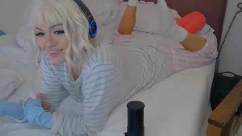 Anykitty online show from 4, 12, 2025