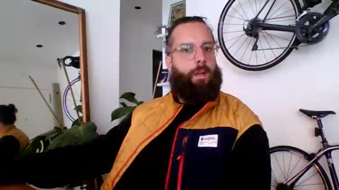 Snapshot of apc_3 chatting on 12, 3, 2025 apc_3 online show from 12, 3, 2025