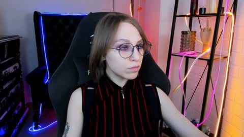 APHEX QUEEN online show from 8, 12, 2024