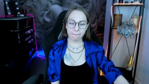 APHEX QUEEN online show from 24, 1, 2025