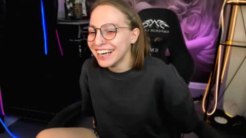 APHEX QUEEN online show from 14, 2, 2025