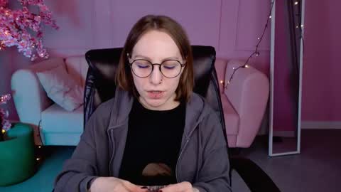 APHEX QUEEN online show from 28, 2, 2025